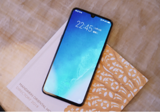 智能手機(jī)屏幕缺陷檢測(cè)系統(tǒng).png 智能手機(jī)屏幕缺陷檢測(cè)系統(tǒng).png