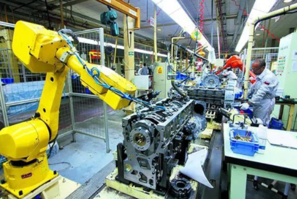 只能制造機(jī)器人.png 只能制造機(jī)器人.png