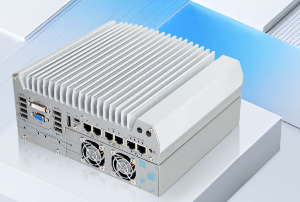 嵌入式無風扇工控機.png 嵌入式無風扇工控機.png