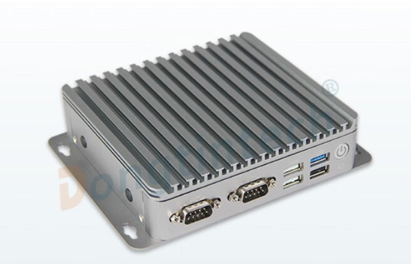 東田嵌入式工控機(jī).png 東田嵌入式工控機(jī).png