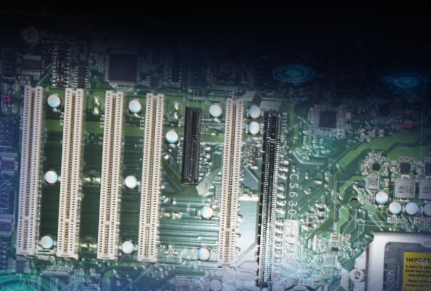 工控機(jī)擴(kuò)展插槽.png 工控機(jī)擴(kuò)展插槽.png