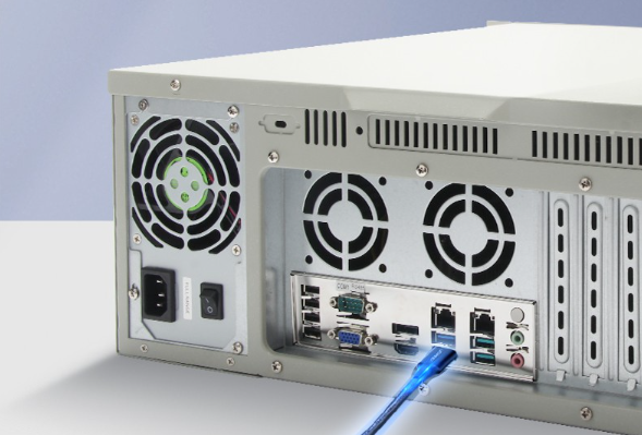 4U工控機(jī)接口.png 4U工控機(jī)接口.png