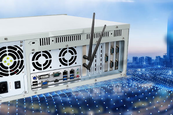 4U工控機端口.png 4U工控機端口.png