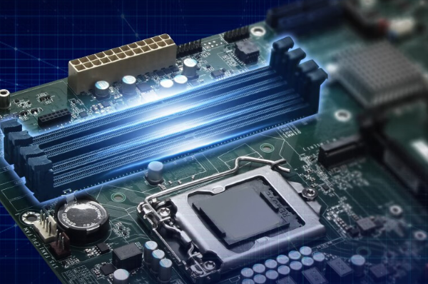 4U工控機(jī)內(nèi)存.png 4U工控機(jī)內(nèi)存.png