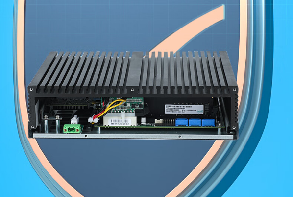 嵌入式工控機(jī).png 嵌入式工控機(jī).png