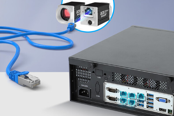 東田桌面式工控機端口.png 東田桌面式工控機端口.png