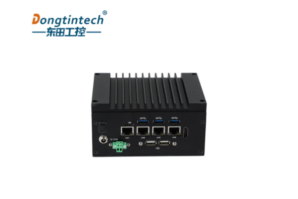 東田小box工控機.png 東田小box工控機.png